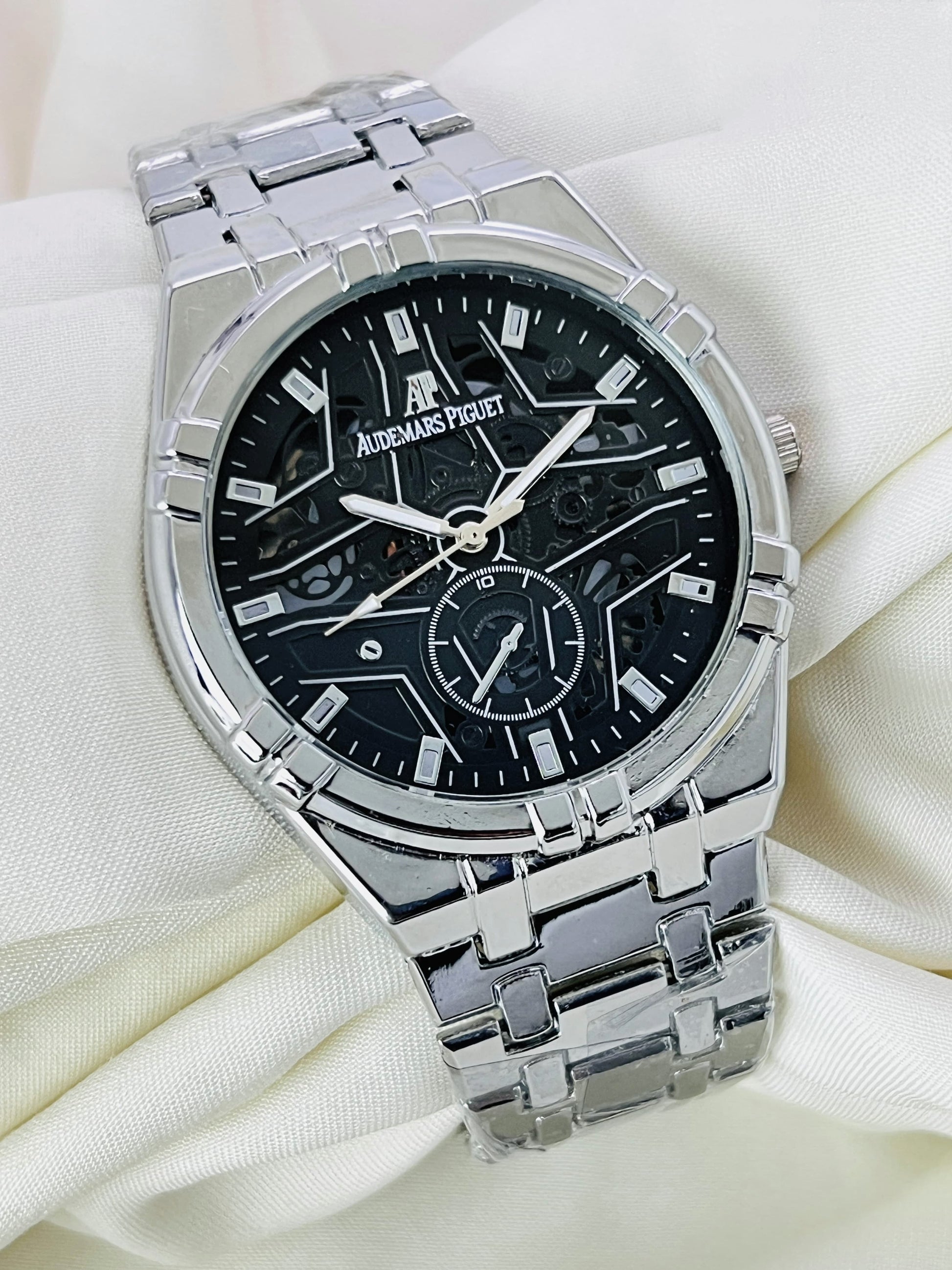 AP Silver Black - Umdaah Collection