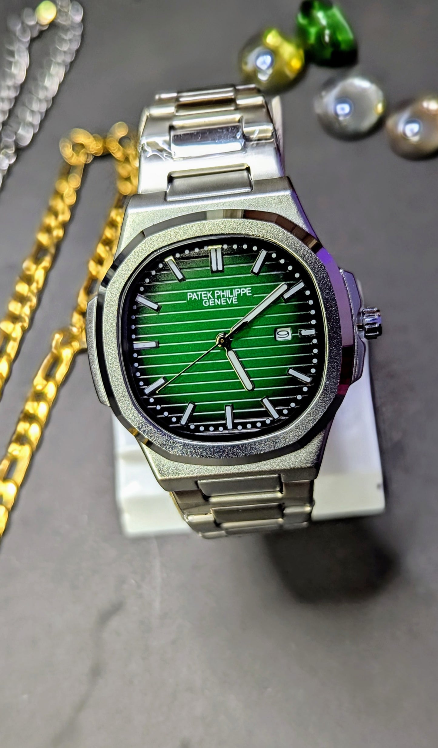 Patek Philipe Nautilus Green - Umdaah Collection