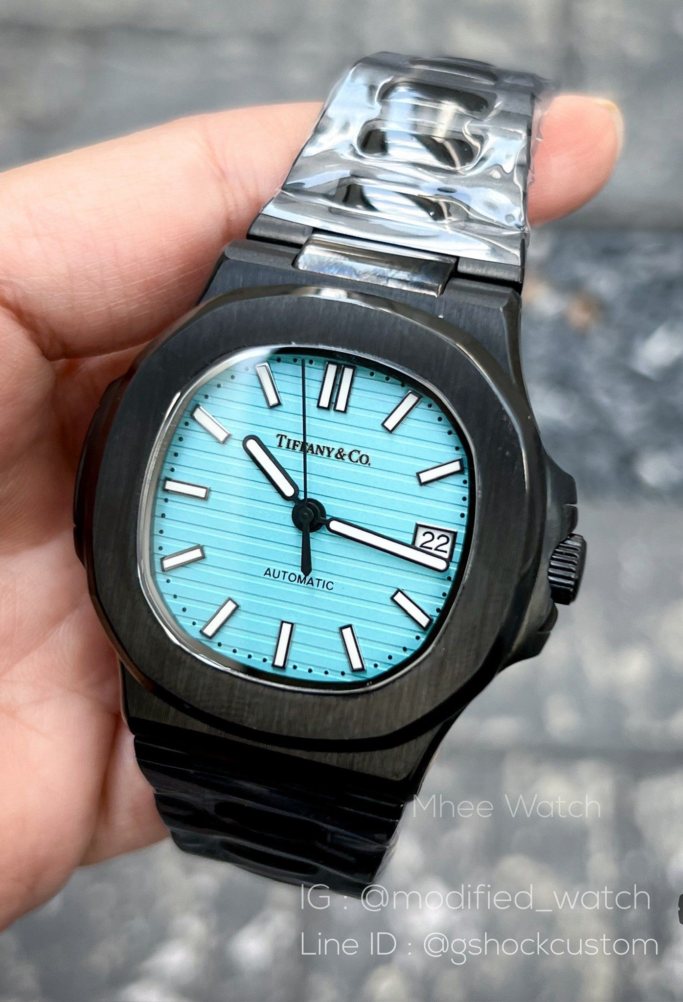 Patek Philipe Black Tifany - Umdaah Collection